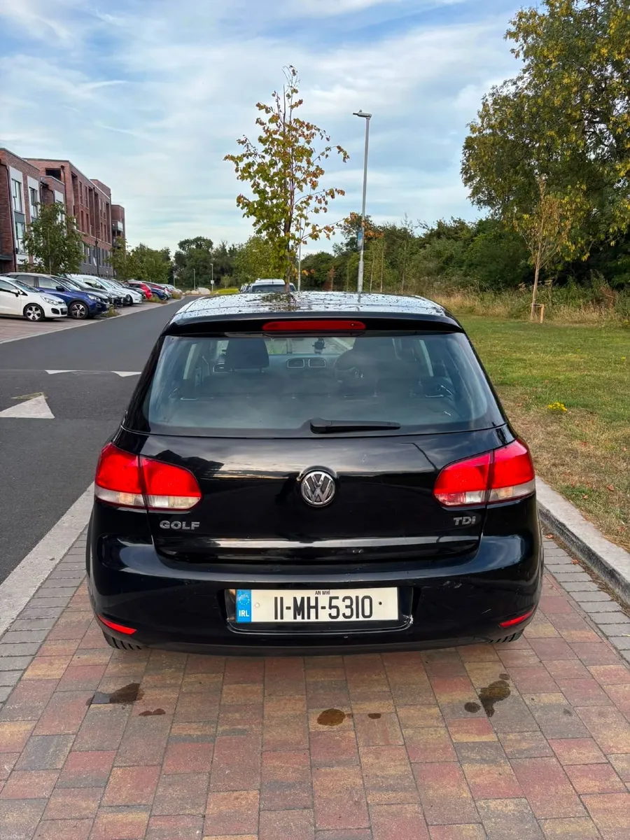 Volkswagen Golf 2011 - Image 4