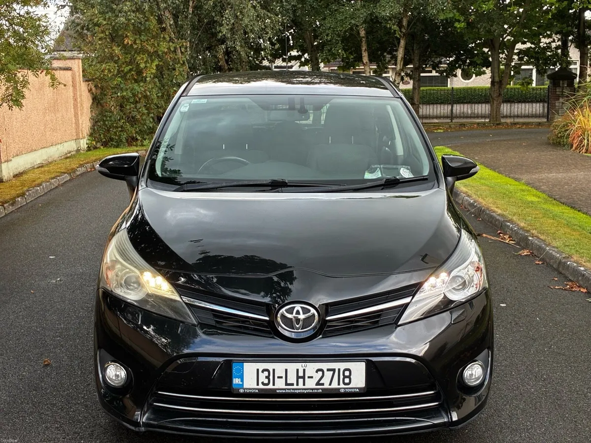 2013 Toyota verso 2L deisel nct and tax - Image 2