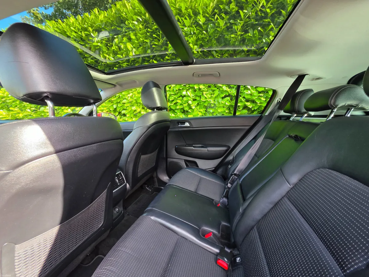 2016 KIA SPORTAGE 1.7 CRDi EXS LOW MILEAGE - Image 6