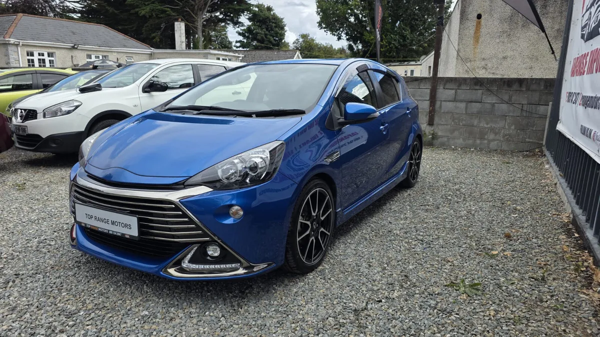 Toyota Aqua 2015 GS package - Image 4
