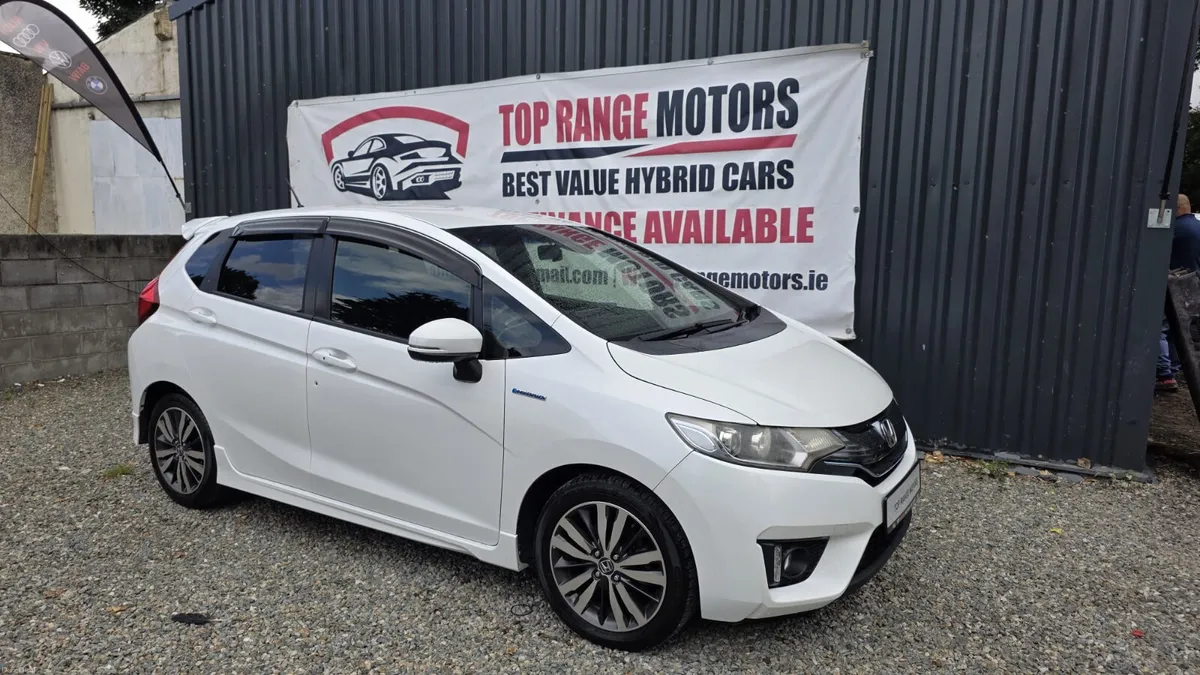 Honda Fit 2015 RS package - Image 3