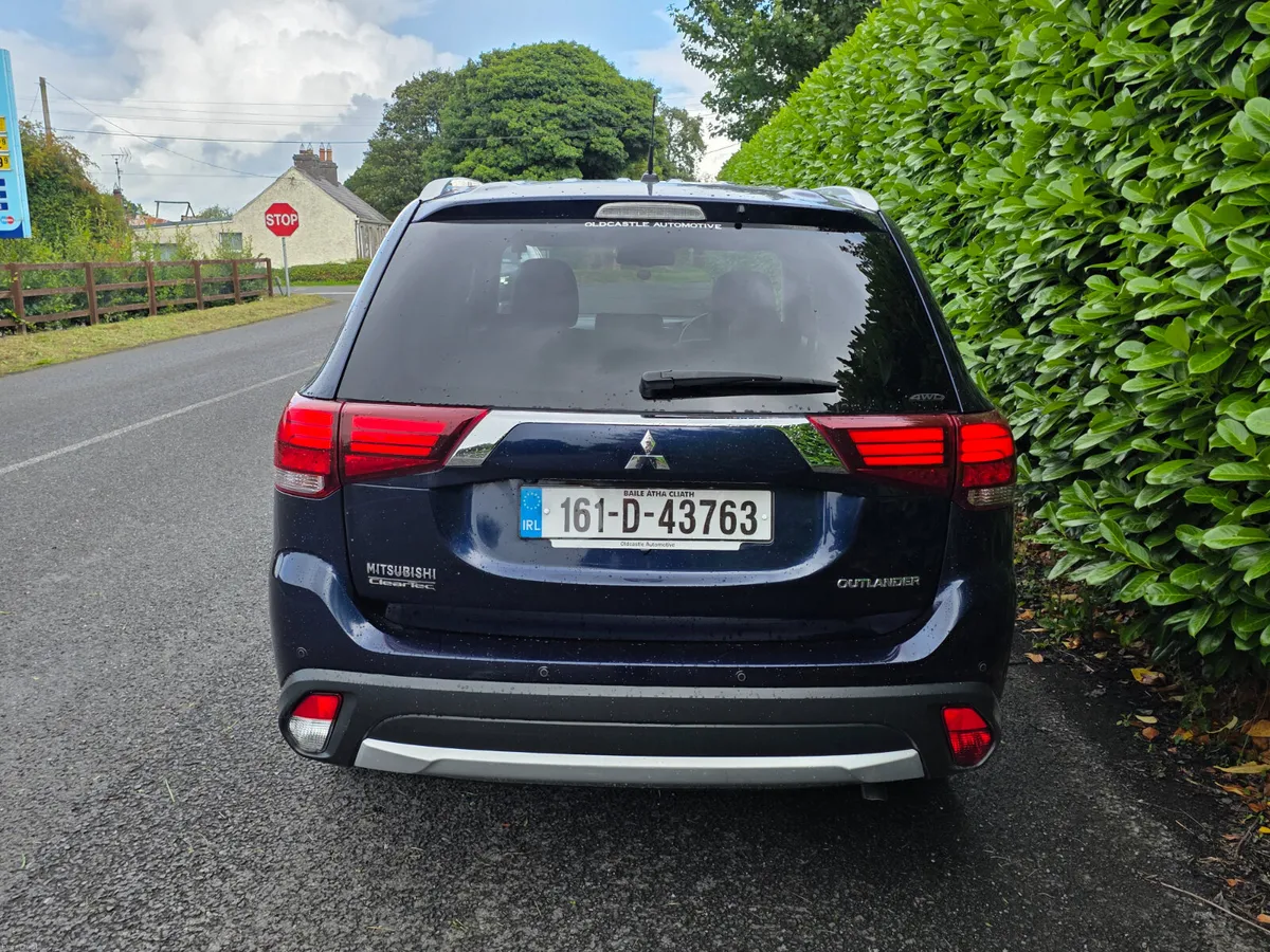 2016 Mitsubishi Outlander 2.2 DI-D 4x4 – 7 Seater - Image 6