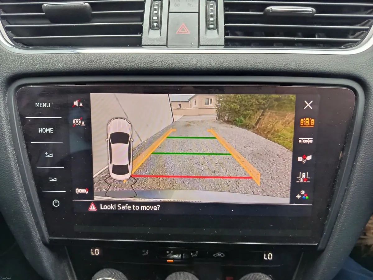 Skoda Octavia 2017 - Image 2