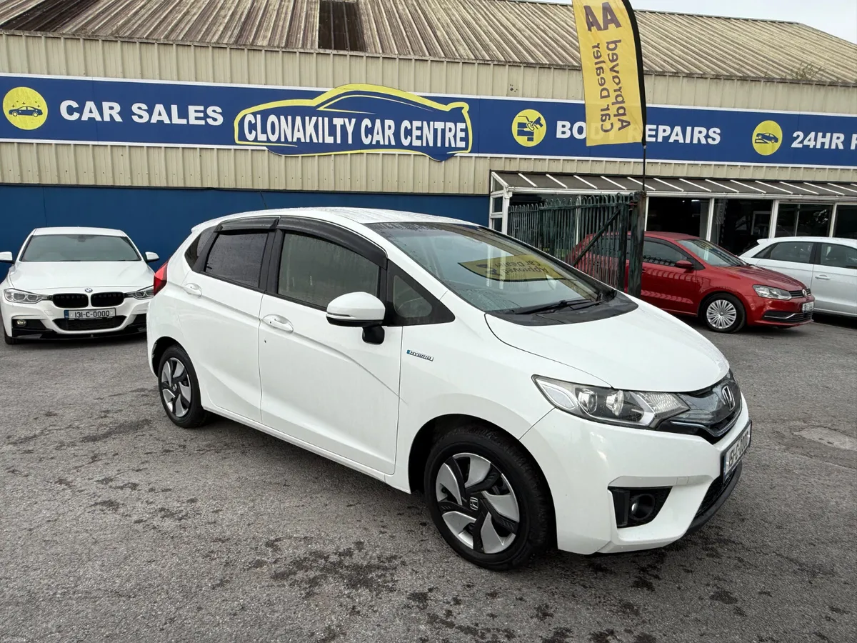 One Owner Honda Fit Selfcharging Hybrid - Image 4