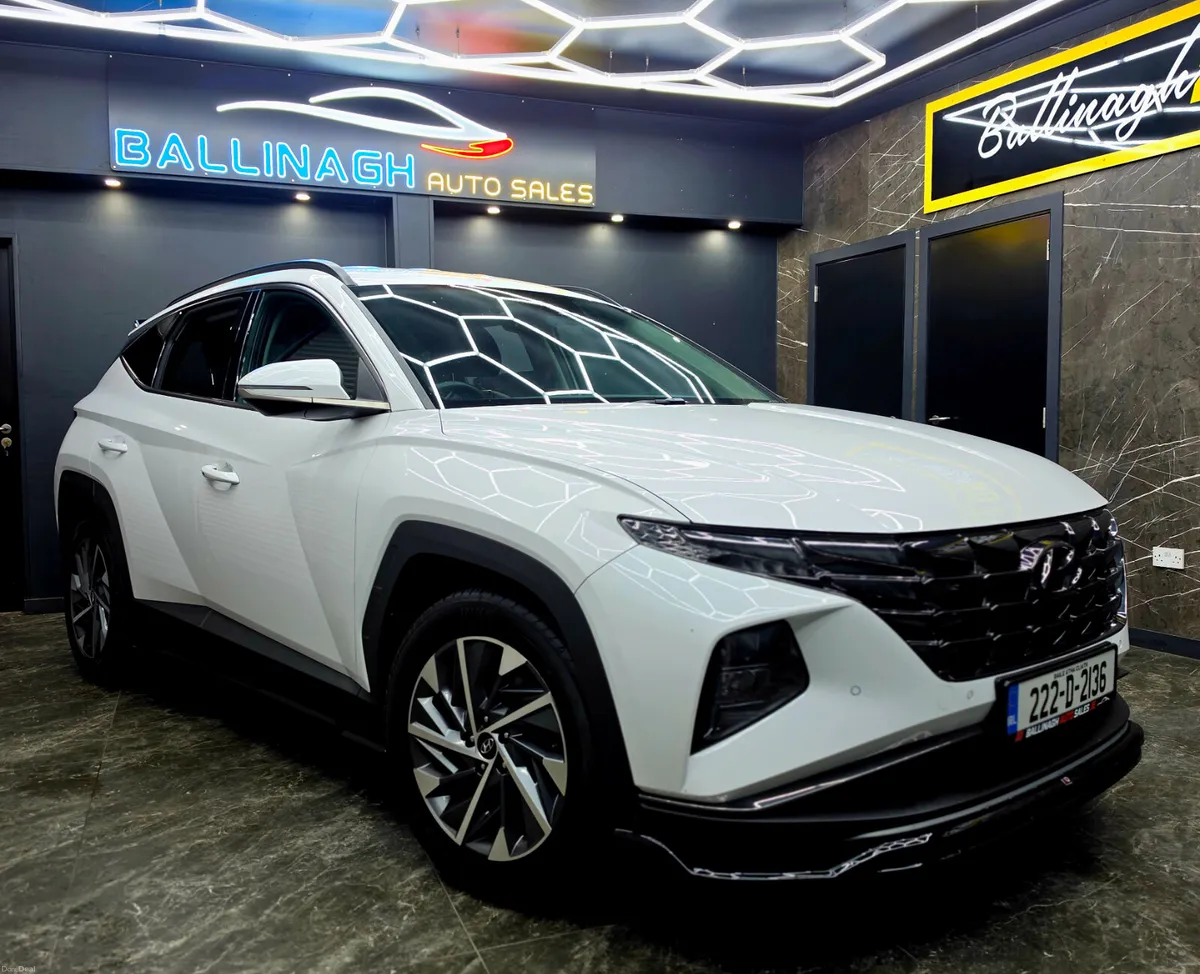 Hyundai Tucson Executive Plus Diesel Manual - Image 2