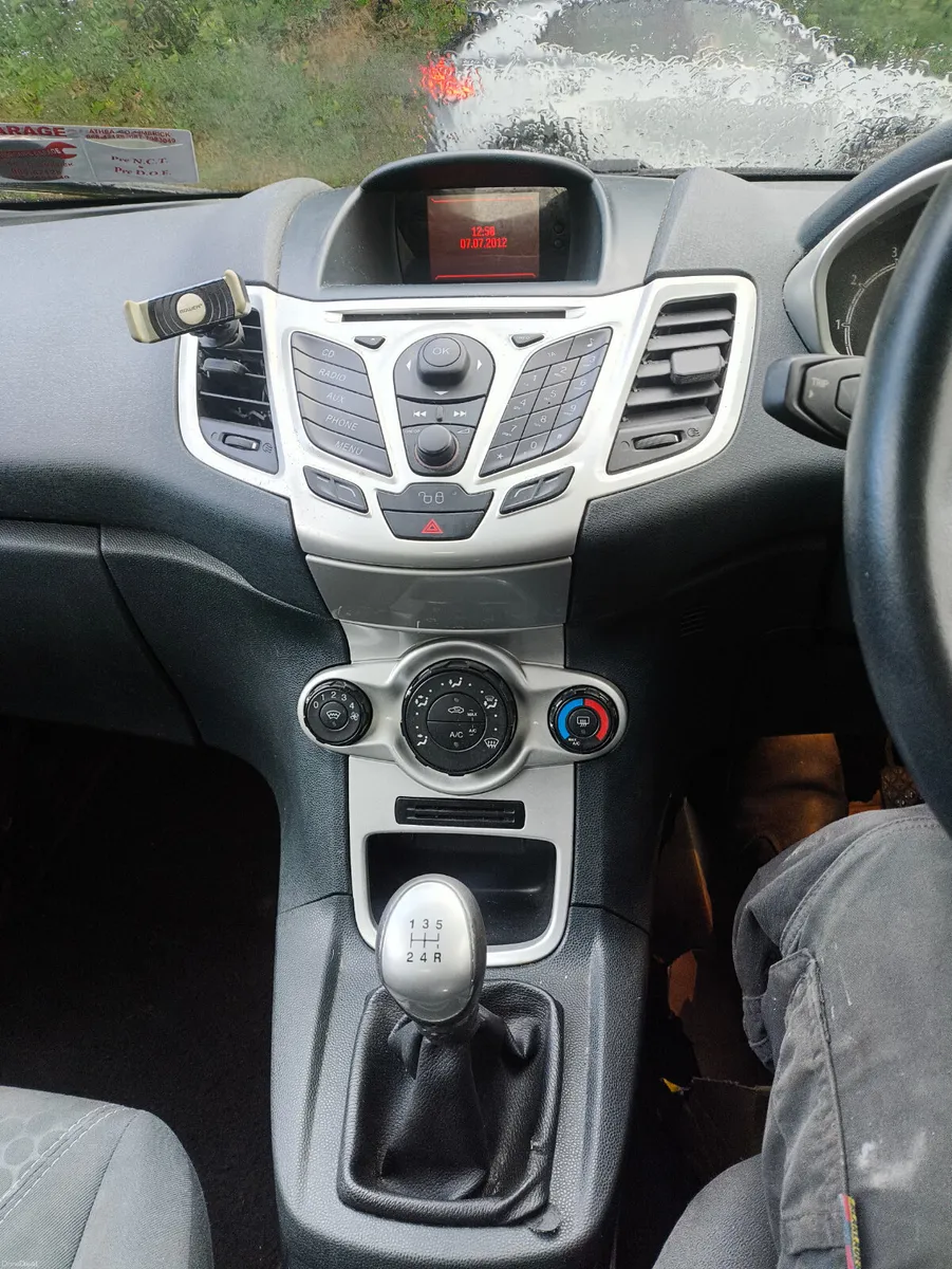 Ford Fiesta 2012 - Image 3