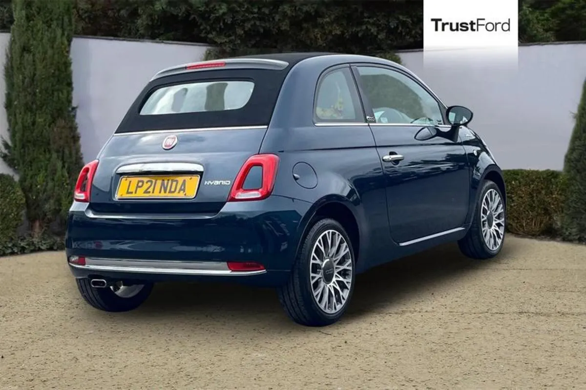 Fiat 500 1.0 Mild Hybrid Dolcevita [Part Leather] - Image 4