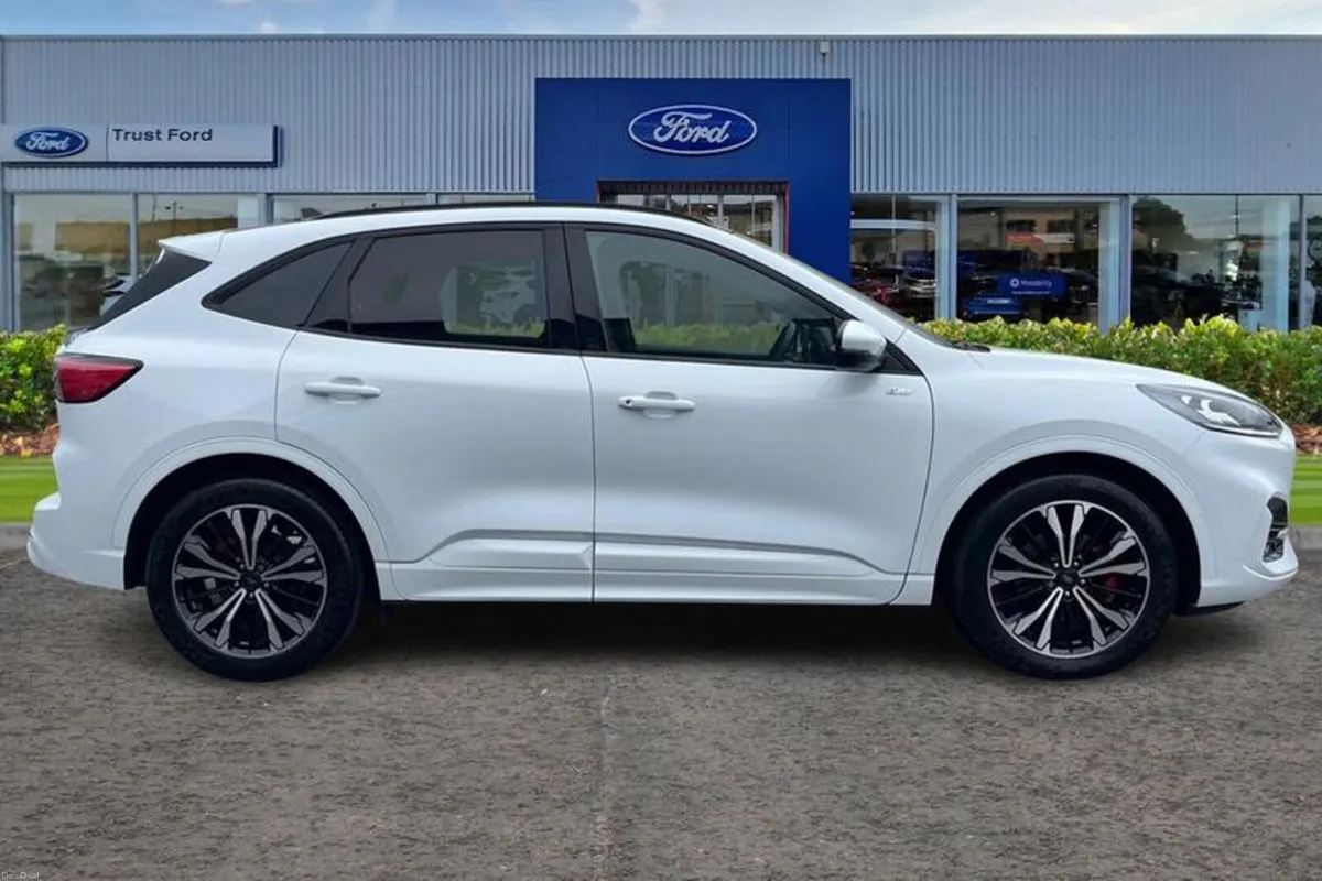 Ford Kuga 2.5h Duratec ST-Line X Edition SUV 5dr P - Image 3