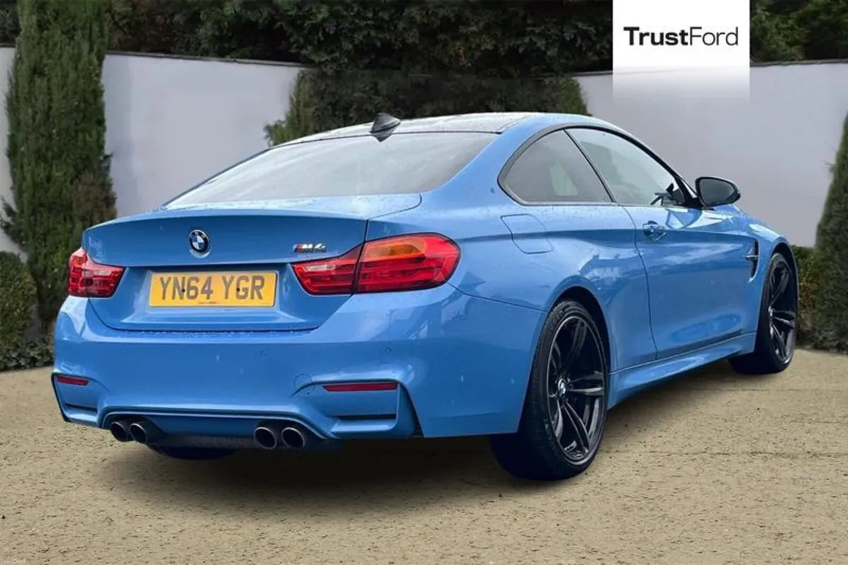 BMW M4 3.0 BiTurbo Coupe 2dr Petrol DCT Euro 6 (s/ - Image 4