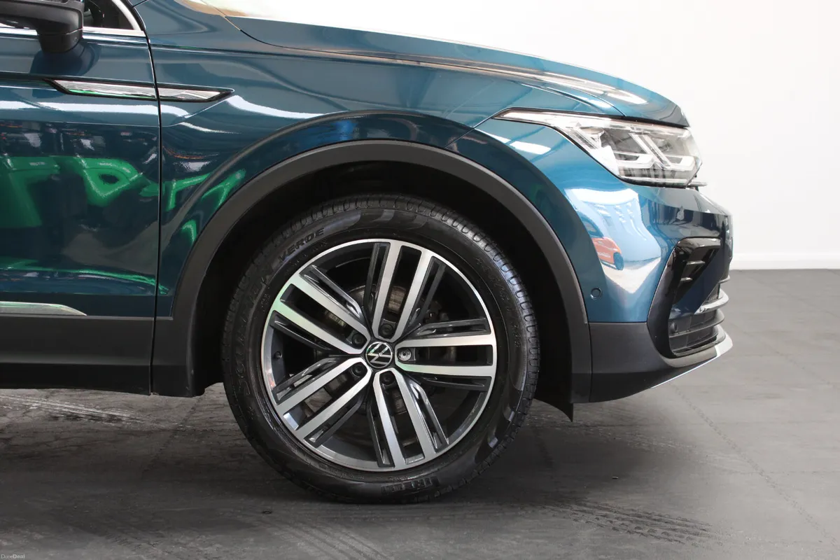 Volkswagen Tiguan 2023 - Image 6
