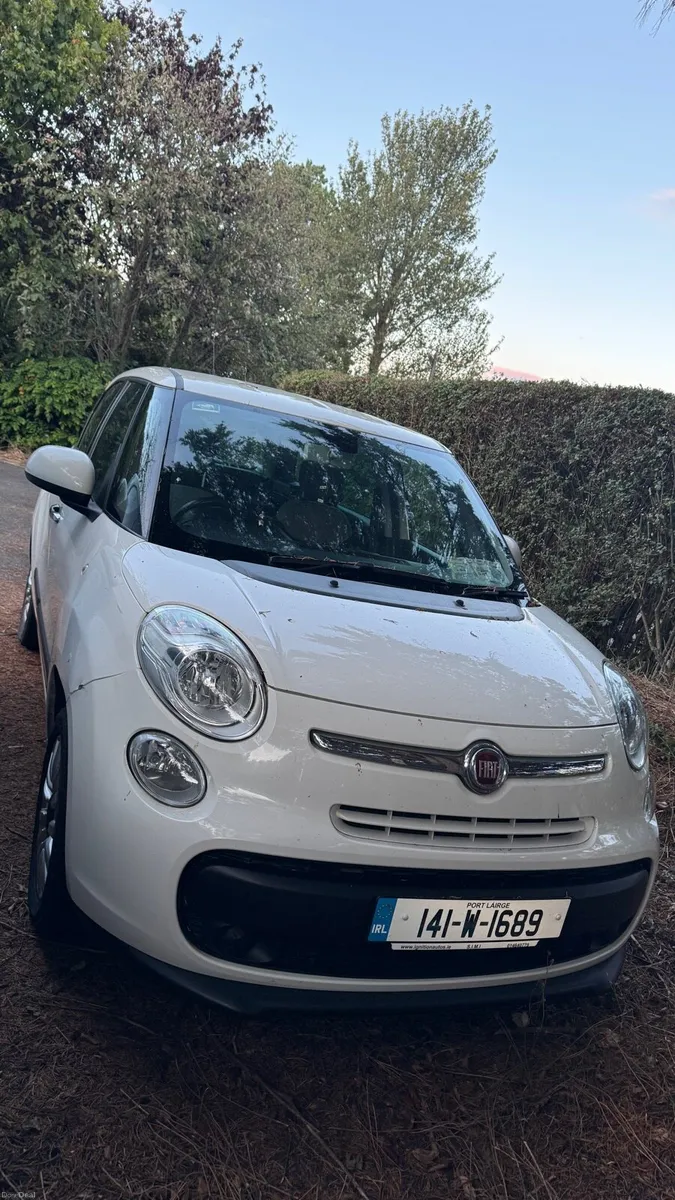 2014 Fiat 500L – €3,000 negotiable - Image 1