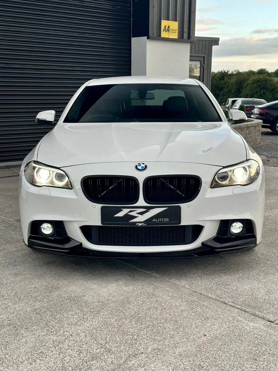 2016 BMW 520D AUTO MSPORT MPERFORMANCE - Image 4