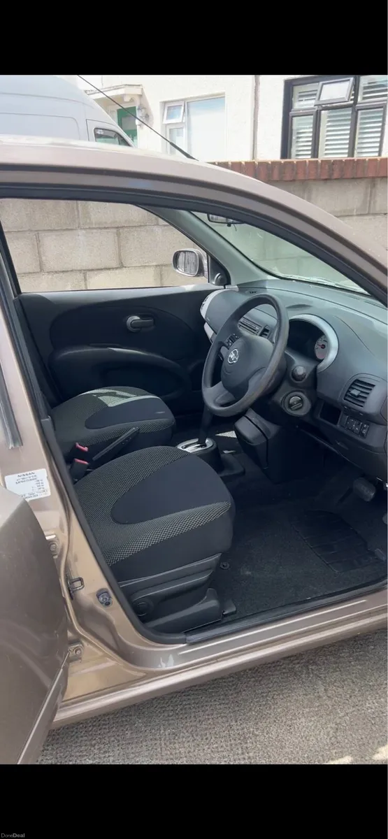 Image 2 of 8