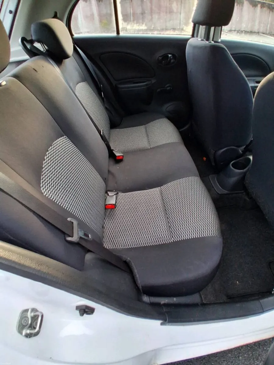 Car - Image 1