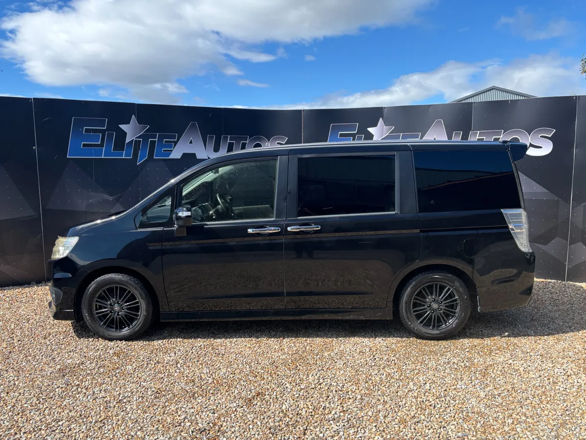 2014 Honda Stepwagon SPADA 7 SEATER AUTOMATIC - Image 2