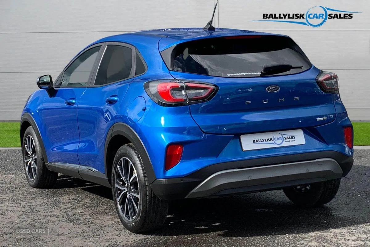 Ford Puma 1.0T 125PS Titanium in Desert Island Blu - Image 2