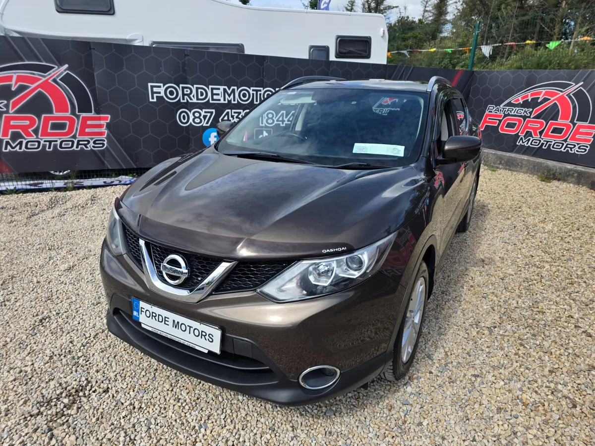 Nissan Qashqai  Automatic 2017 - Image 2