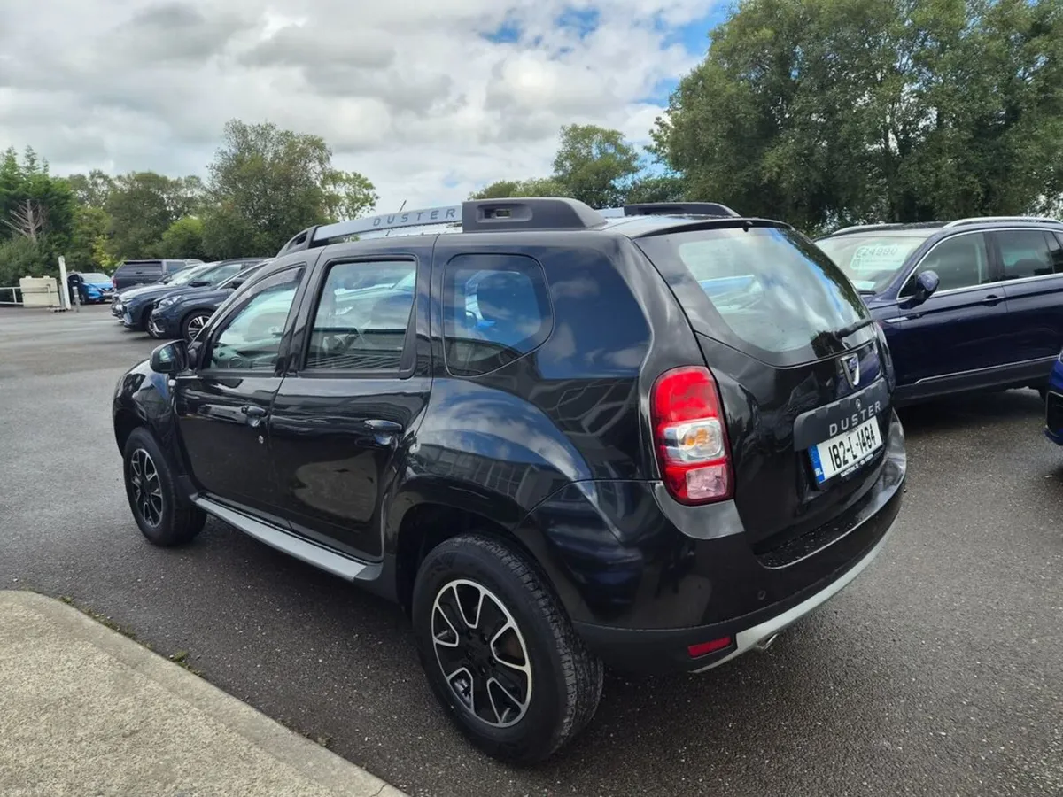 Dacia Duster Prestige 1.5 DCI 110 4X 4DR - Image 6