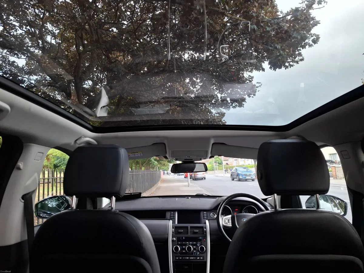 2018 LAND ROVER DISCOVERY SPORT 7 SEAT AUTO - Image 4