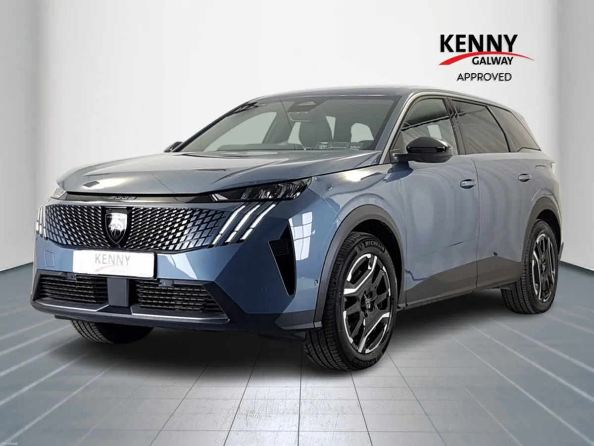 Peugeot 5008 eALLURE 73KWH 210BHP 4DR - Image 3