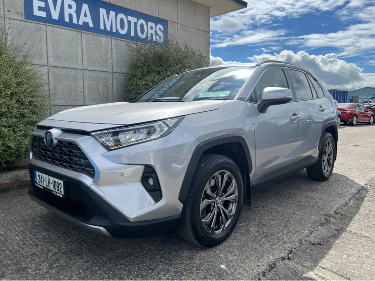 Toyota RAV4 SOL HYBRID AUTOMATIC 2.5 PETROL //HIGH - Image 5