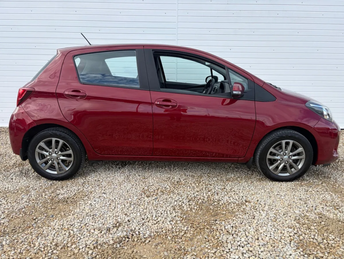 Toyota Yaris 1.0 LUNA 4DR - Image 4