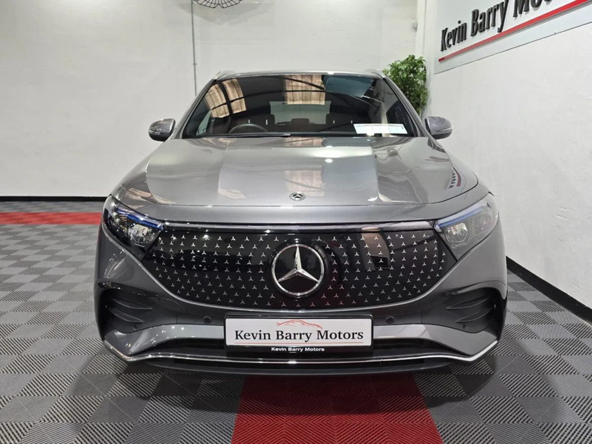 Mercedes-Benz EQA 250+ AMG LINE EXECUTIVE (70.5KWH - Image 2