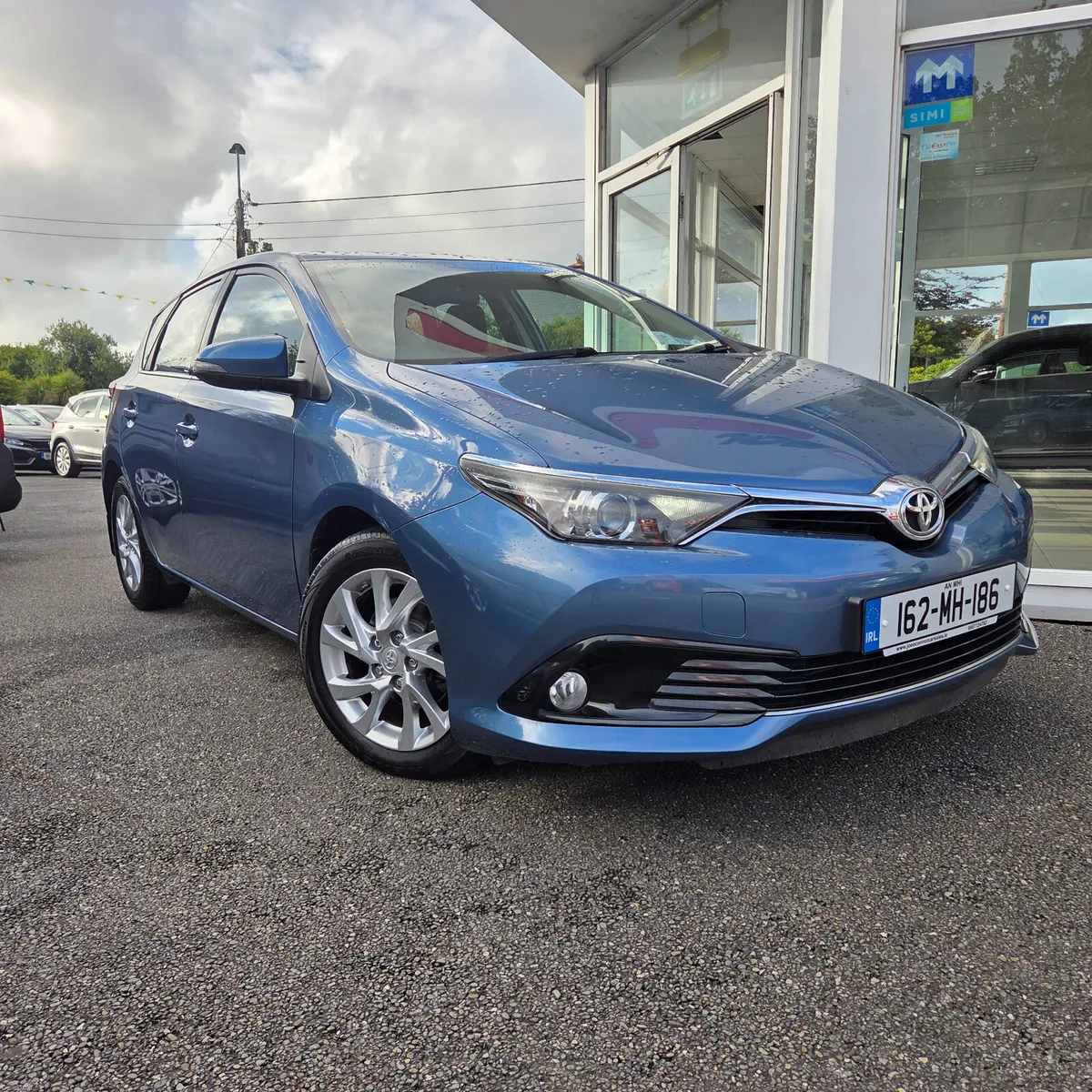 Toyota Auris 2016 1.2 Luna Manual - Image 1