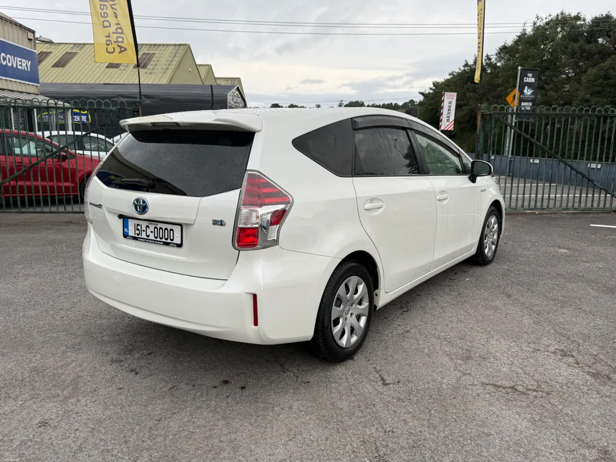 5 Seat Toyota Prius Alpha SelfCharging Hybrid - Image 6