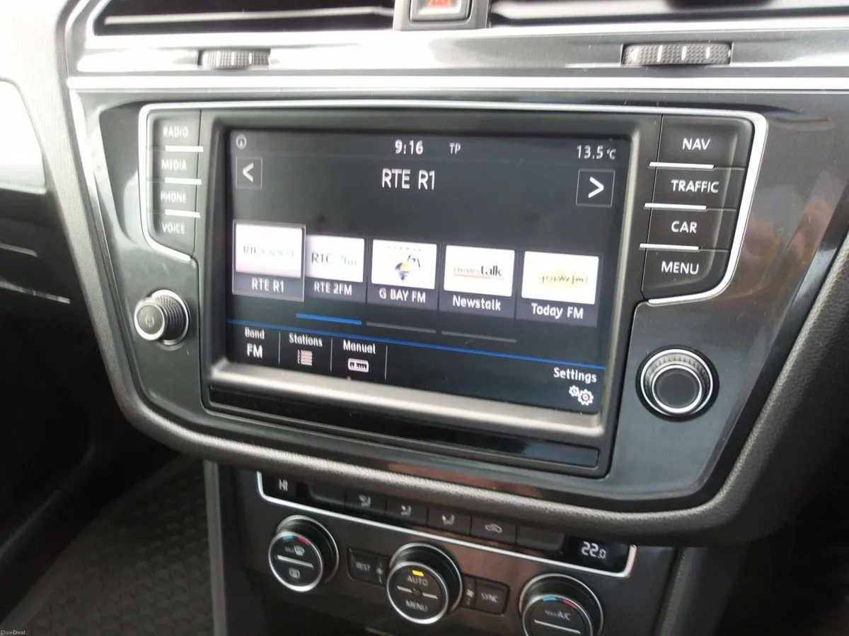 Volkswagen Tiguan 2.0 TDI 115HP BMT Comfortline** - Image 5