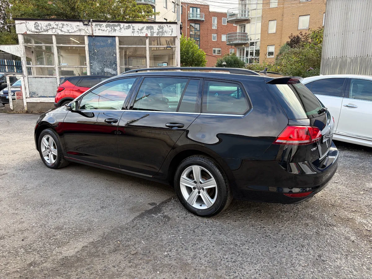 2015 VOLKSWAGEN GOLF ESTATE COMFORTLINE, AUTOMATIC - Image 5