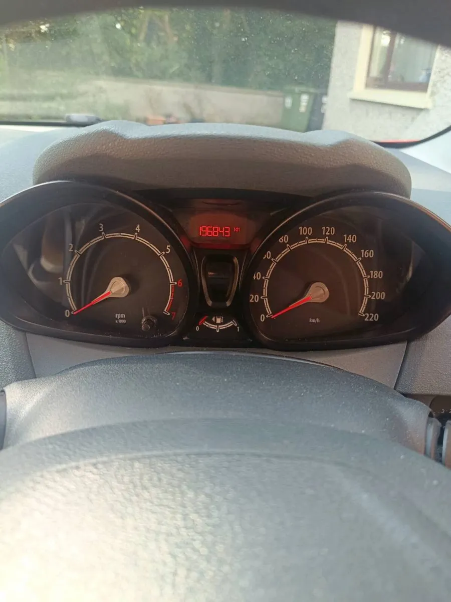 Ford Fiesta - Image 6