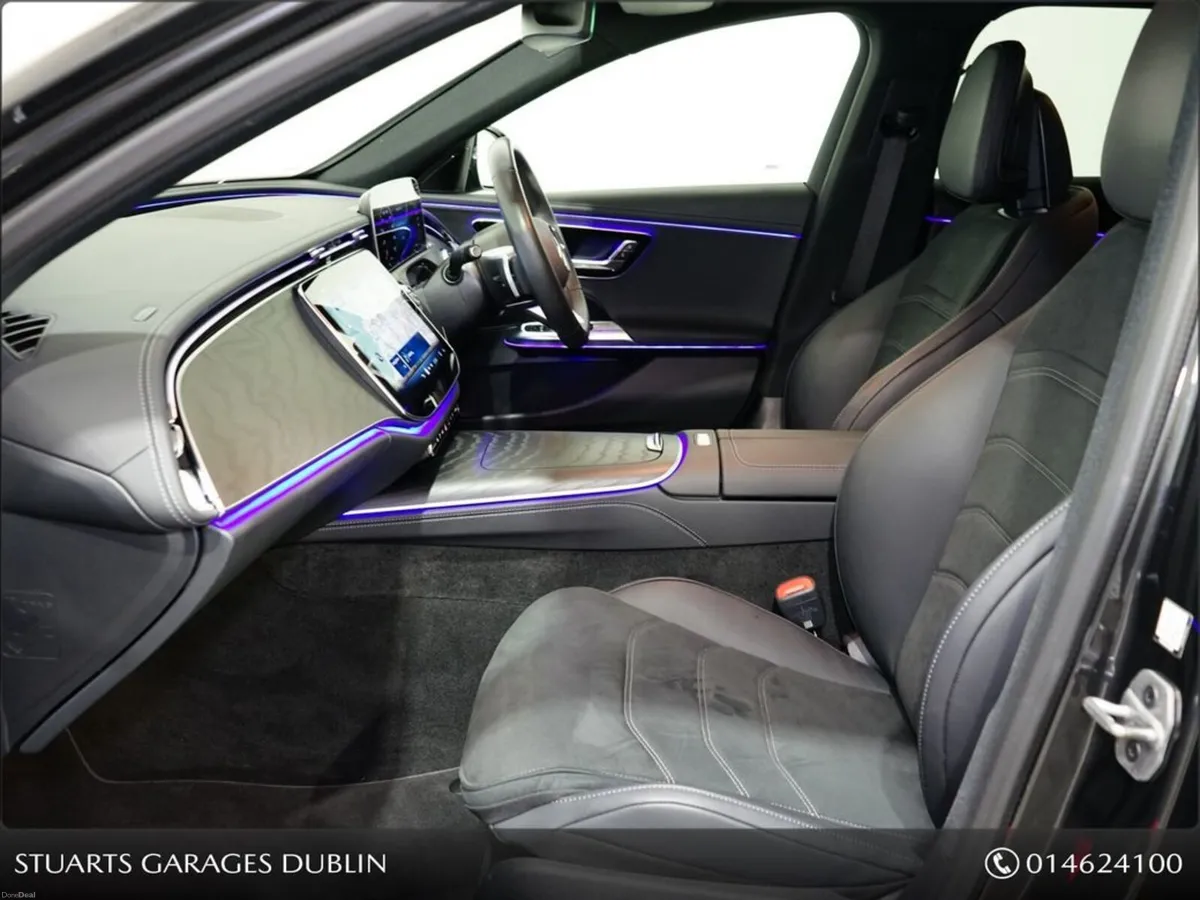 Mercedes-Benz E-Class 300e AMG URBAN EDITION PHEV - Image 3