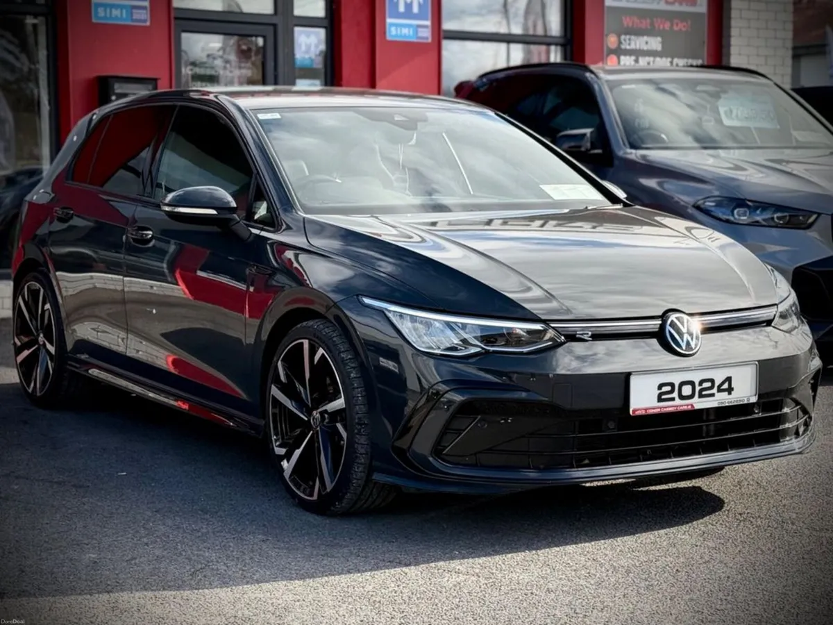 Volkswagen Golf R-LINE TSI // SAME DAY FINANCE AVA - Image 3