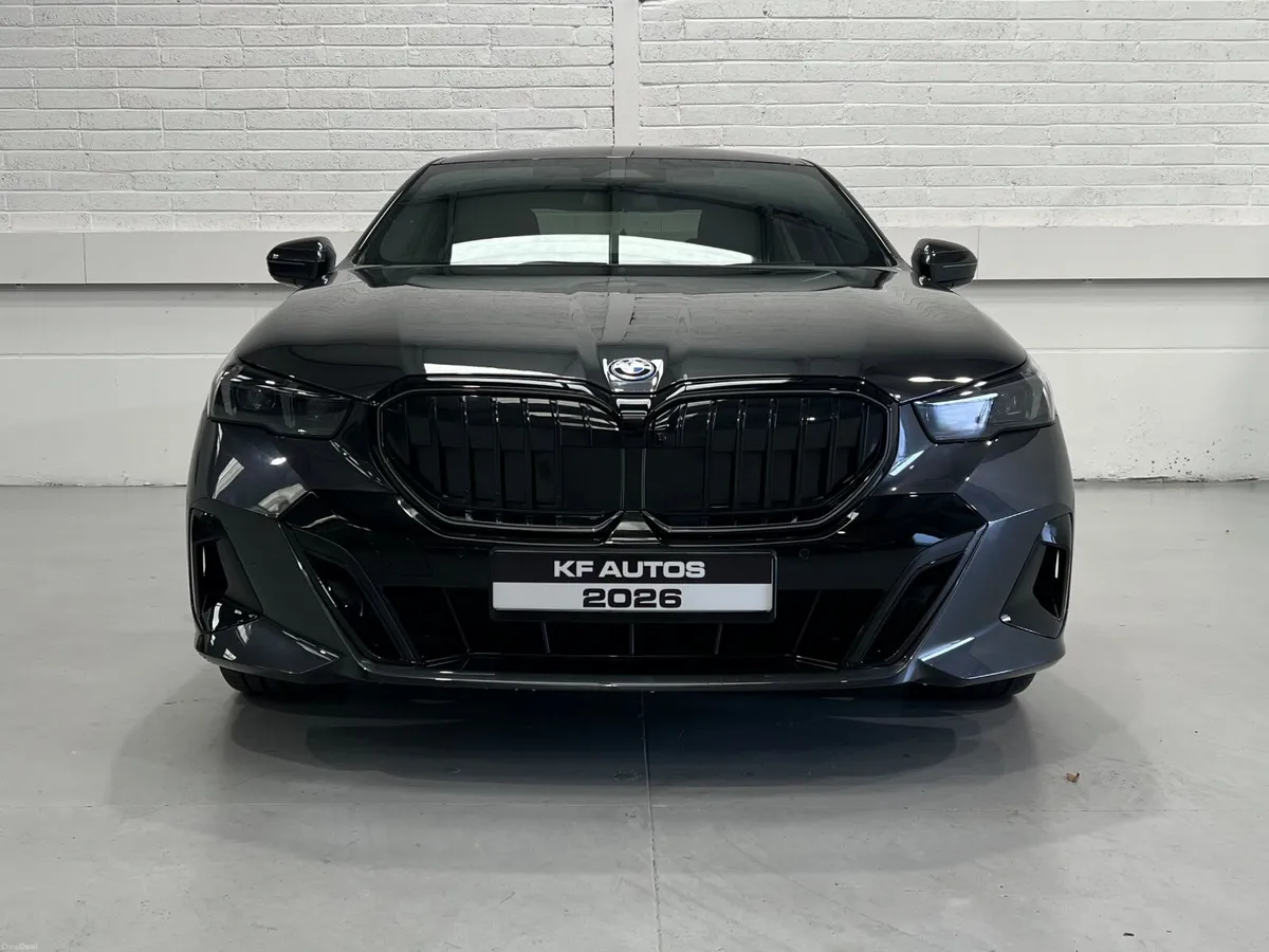 BMW 5 Series 530e M Sport Saloon | Pro & Tech Pack - Image 2