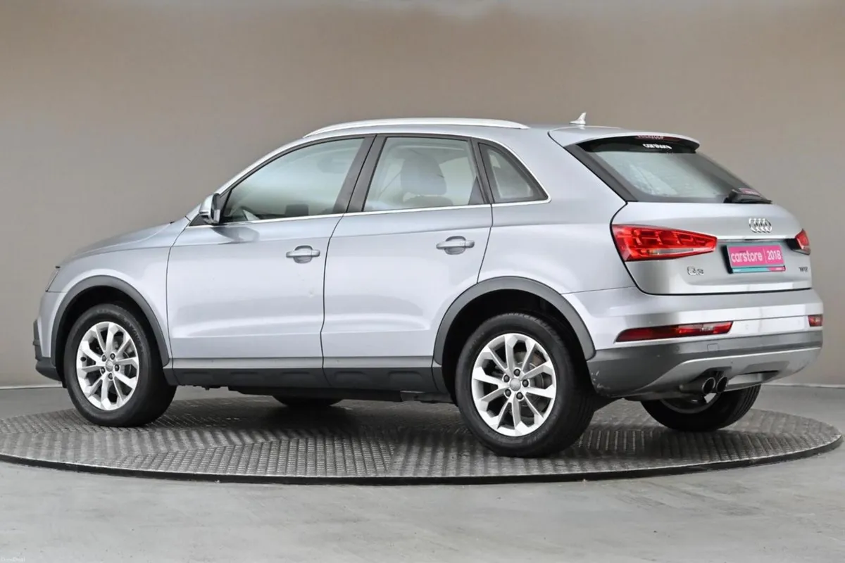 Audi Q3 1.4 TFSI COD 150BHP S-TRONIC SE **FULL LEA - Image 6