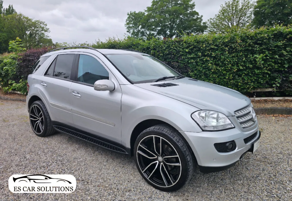 08 Mercedes-Benz ML320 CDI 4MATIC AMG CVRT + TAX - Image 5