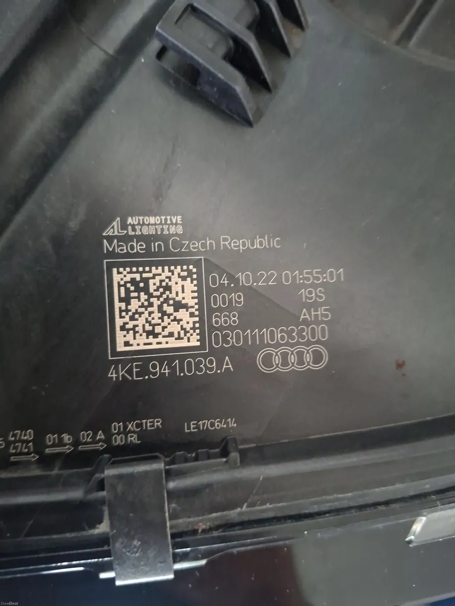 Audi e-tron Headlight left side - Image 4