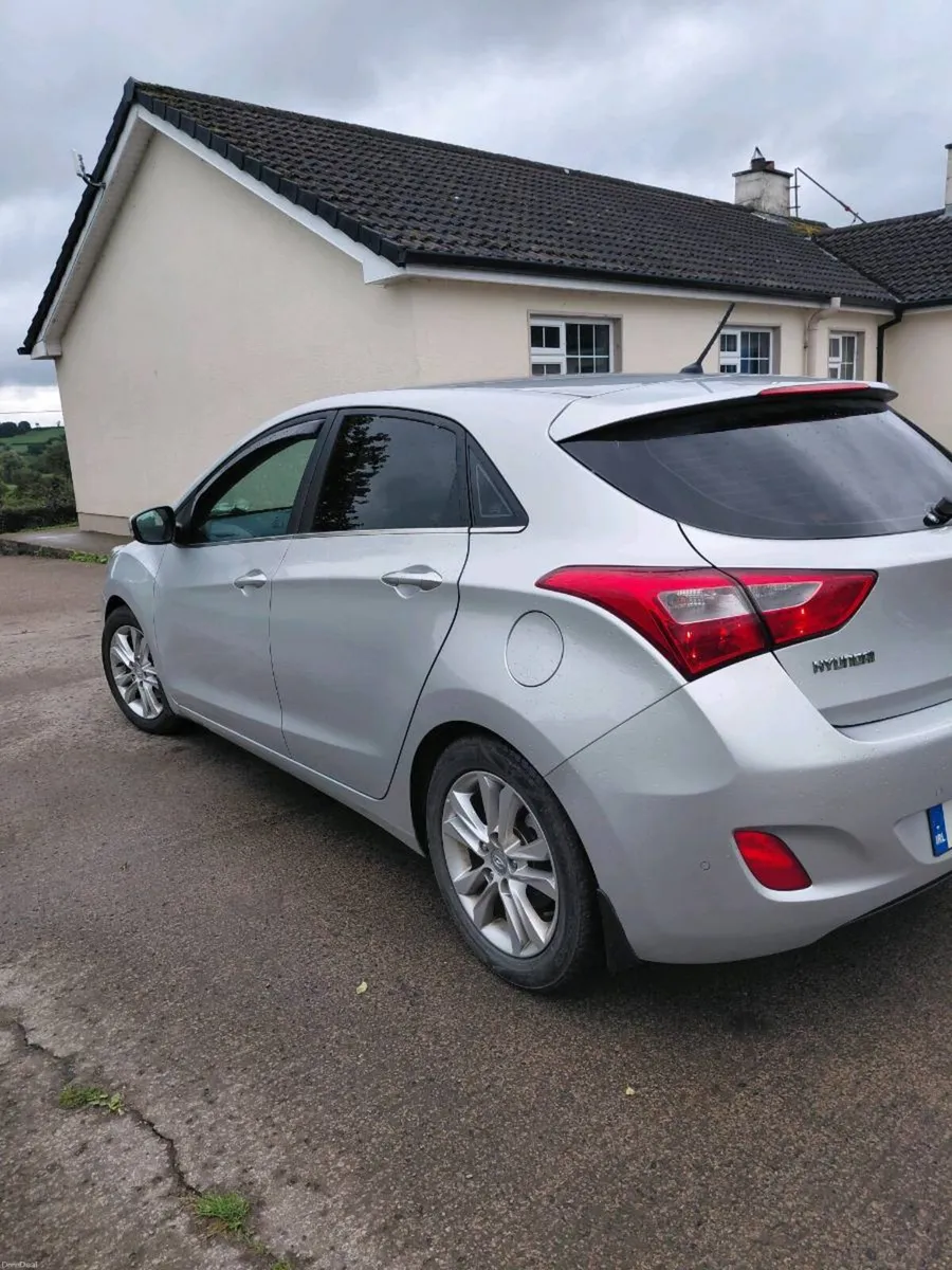 Hyundai i30 - Image 5