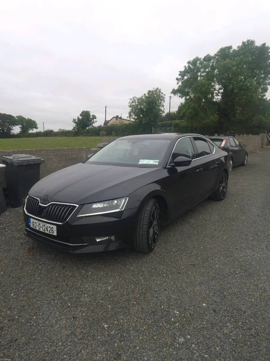 Skoda Superb - Image 3