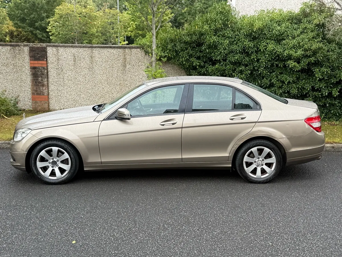 09 Mercedes C200 2.1 only 222kms - Image 2