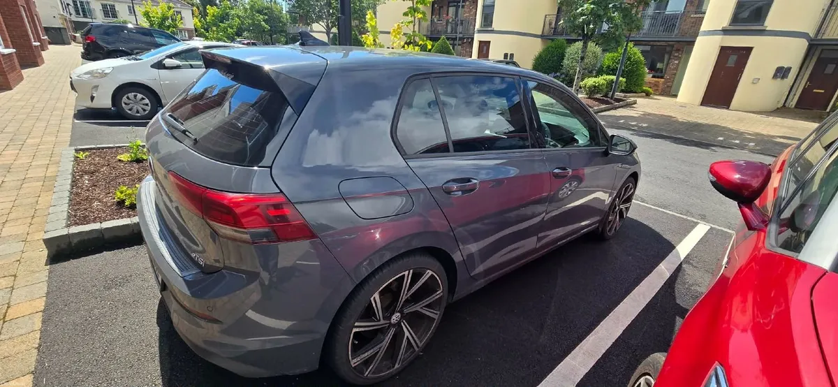 Volkswagen Golf 2021 - Image 3