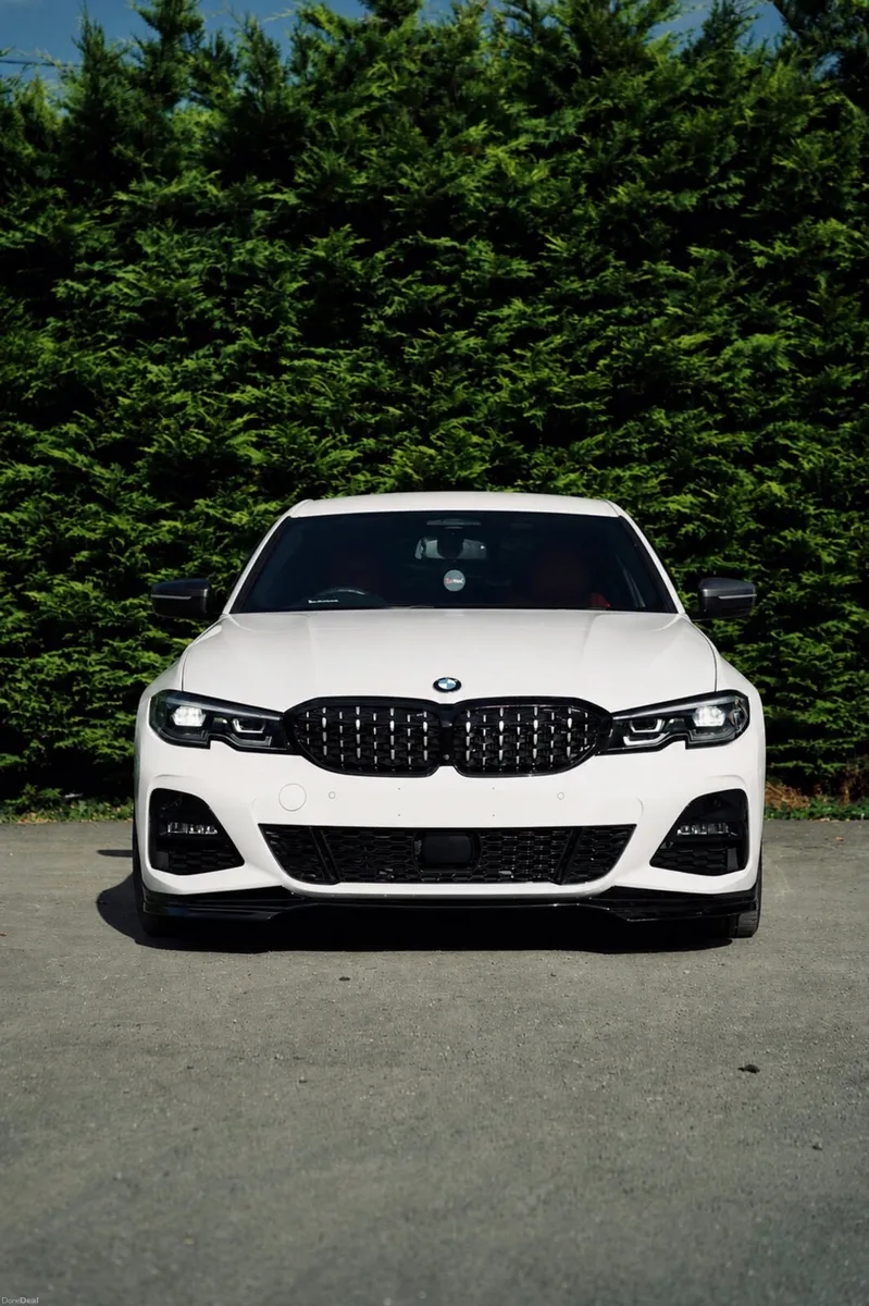 BMW 320D X-Drive M-Sport 2021- Extremely Low kms - Image 6