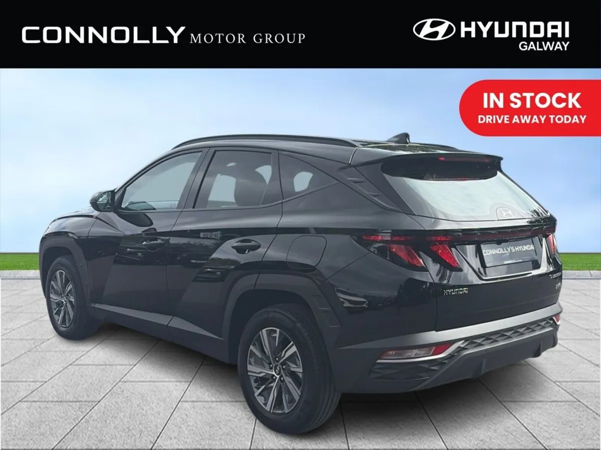 Hyundai Tucson 2WD Executive HEV Auto - Image 2