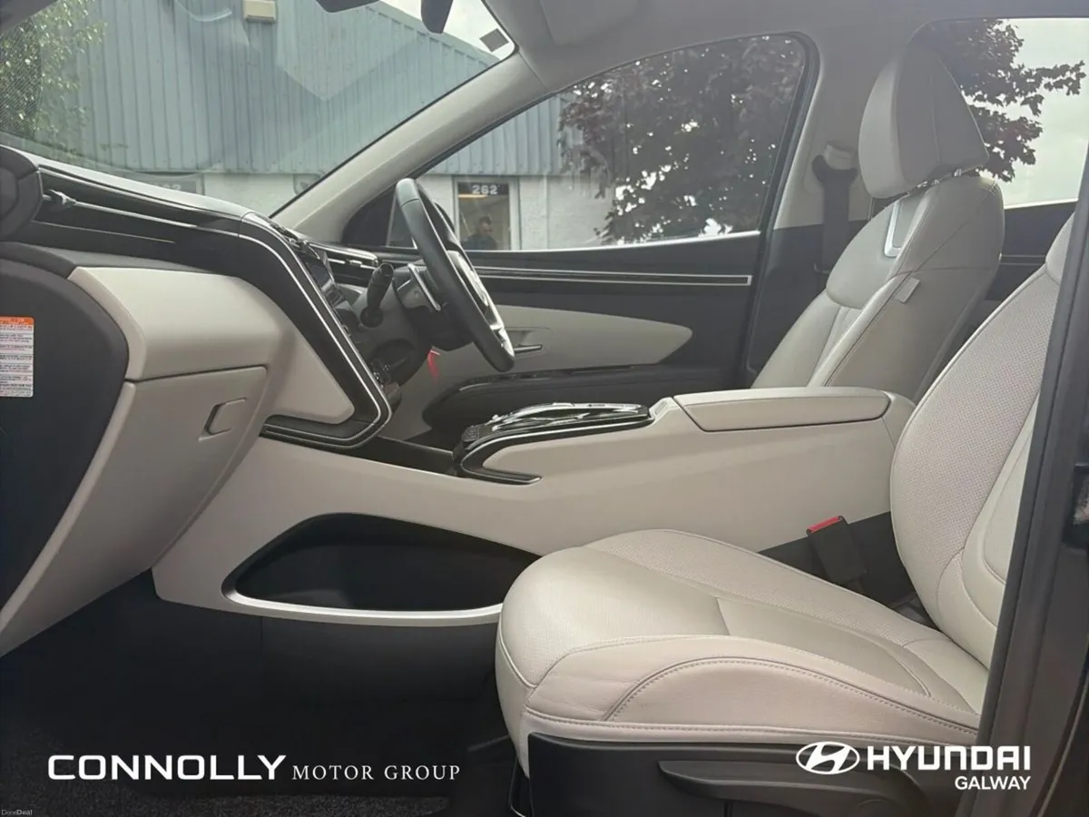 Hyundai Tucson 2WD Executive HEV Auto - Image 5
