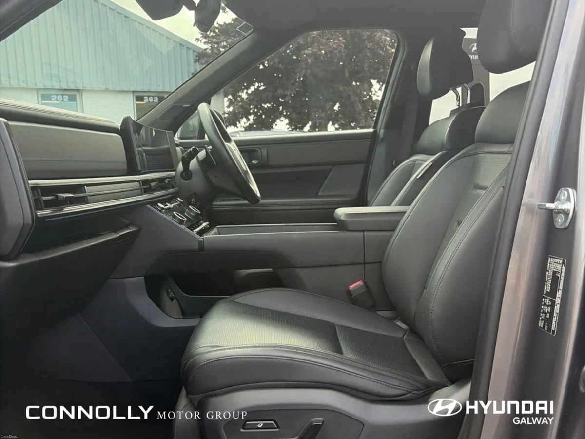 Hyundai Santa Fe 1.6 PHEV 4WD Premium - Image 5