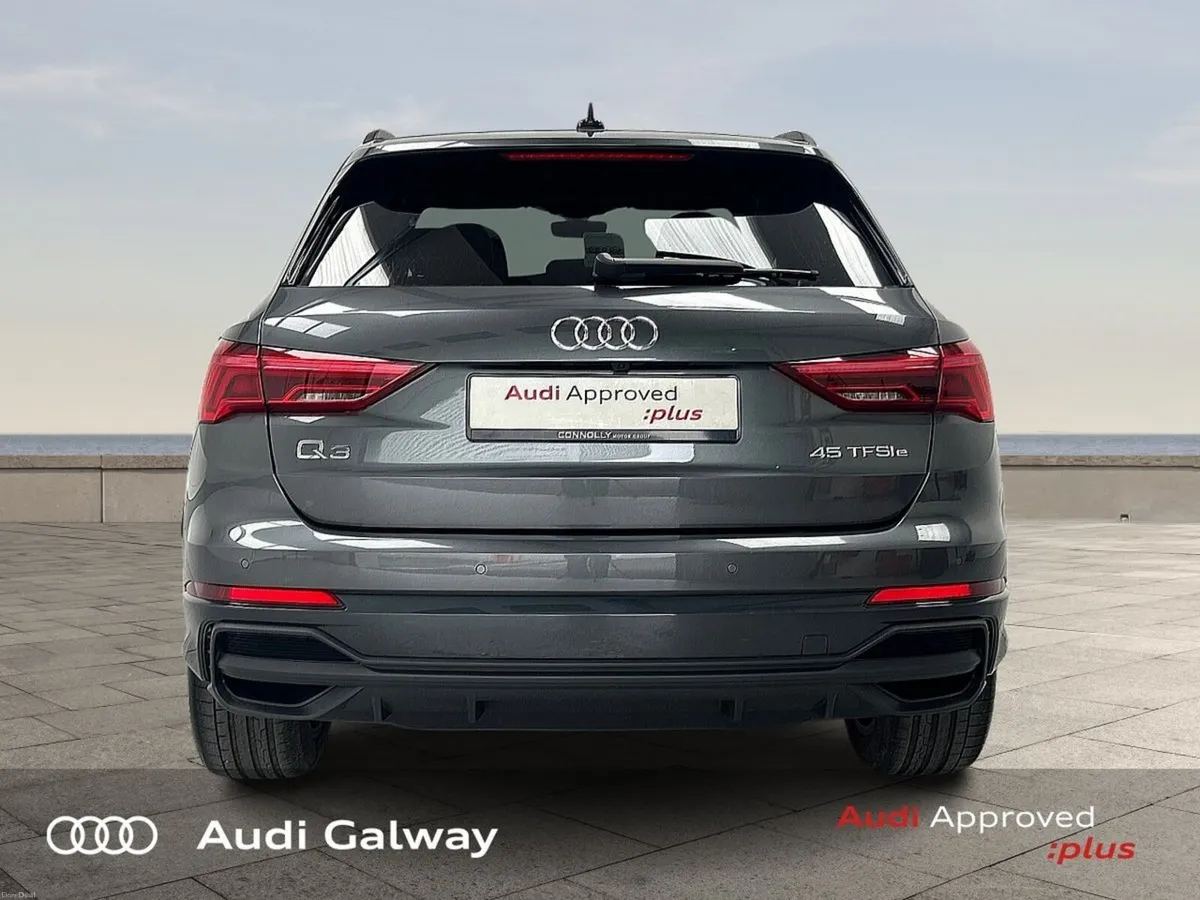 Audi Q3 45 TFSI e S-LINE BLACK EDITION A/T - Image 3