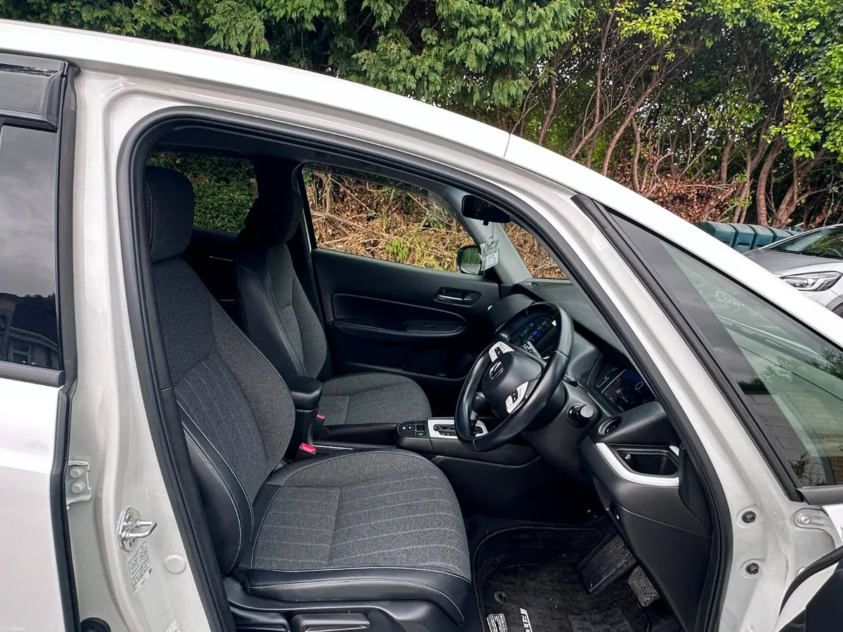 Honda Fit/Jazz 2021 Auto Top of the range Mode - Image 5