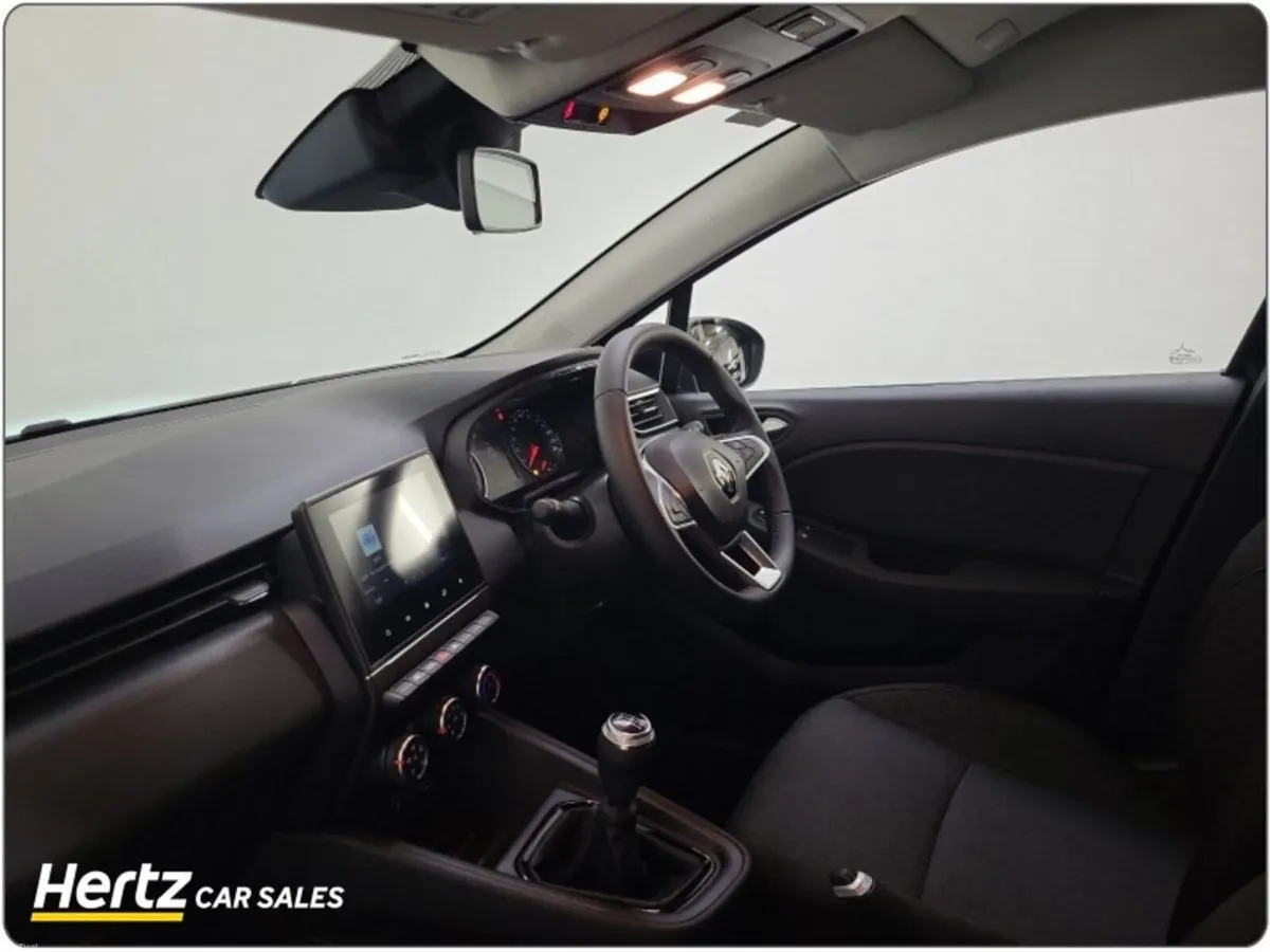 Renault Clio Equilibre 1.0 Petrol Manual - Image 4