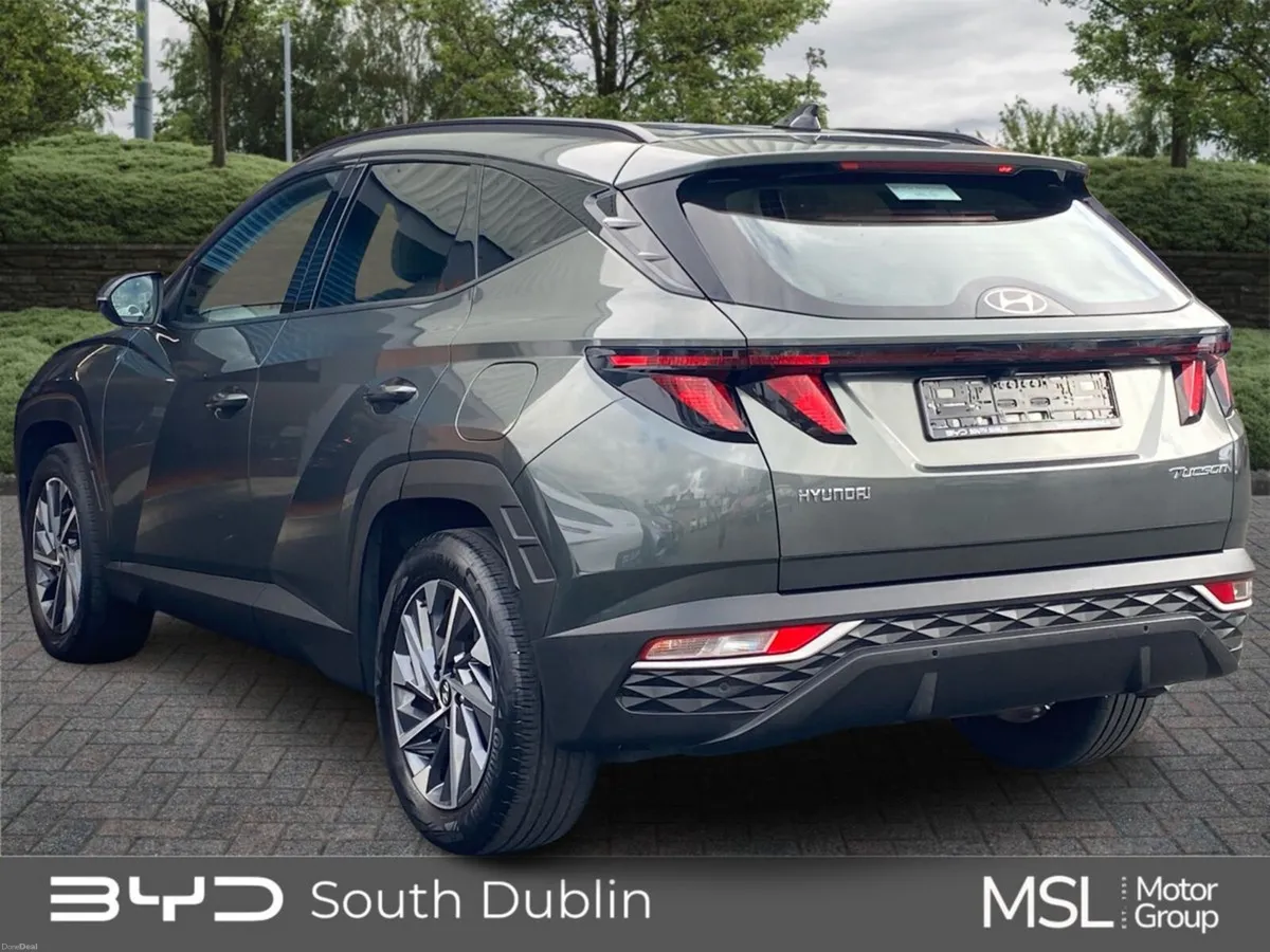 Hyundai Tucson 2WD Executive - Image 4